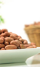 EATING A HANDFUL OF NUTS TWICE A WEEK COULD CUT YOUR RISK OF HEART DISEASE BY 25%...